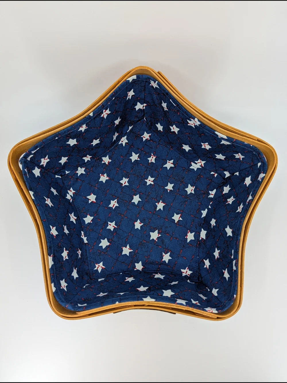 Longaberger 2001 Red Shining Star Basket/American Pride& Holly Liners/Protector - Picture 2 of 9